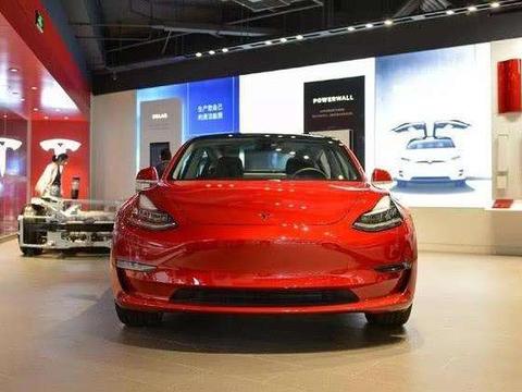 22万就能买特斯拉, 比奔驰C级上档次, 6s破百宝马3系跪服