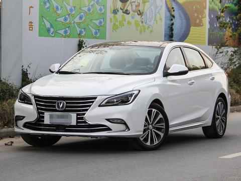 都是国产一线大牌,又是刚上市的新款,家用买哈弗H4还是睿骋CC