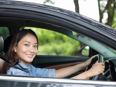 女新手开车多久能熟练 五个诀窍帮你快速克服