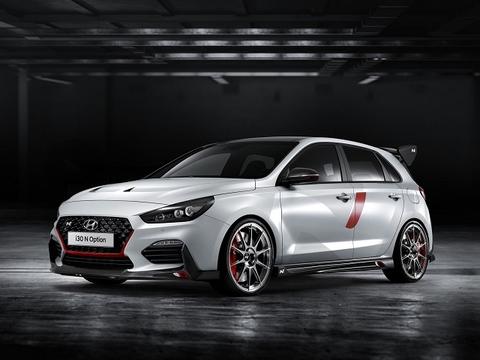 巴黎车展：性能化内饰，瞄准大众GTI，这品牌品牌这回玩真