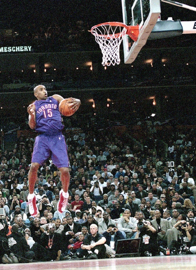 2000年扣篮大赛,卡特和麦迪配合的那个扣篮特