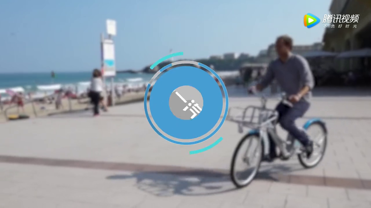 这辆电动车有多轻呢？跟一辆自行车差不多，网友：雅迪你怎么看？