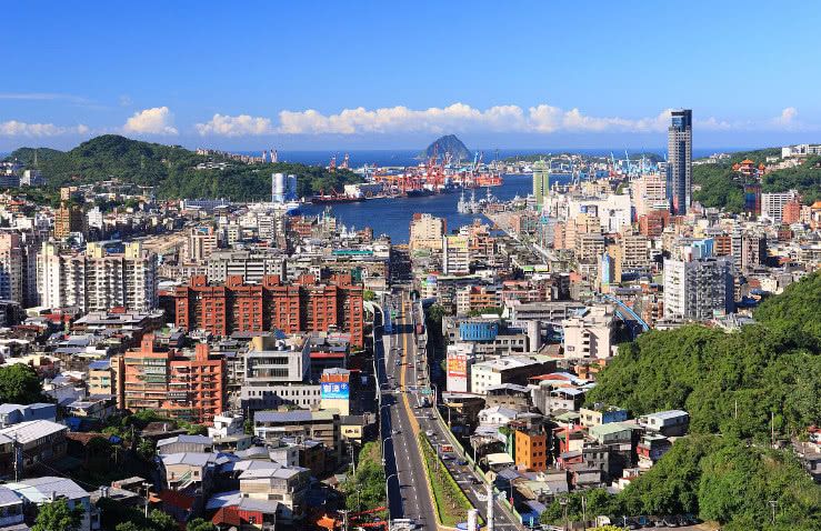 对比上海和台湾GDP之差,上海多久能赶上台湾