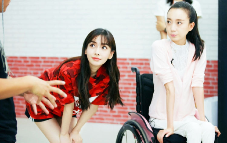 baby杨颖加入了《新舞林大会》,舞伴竟是高位