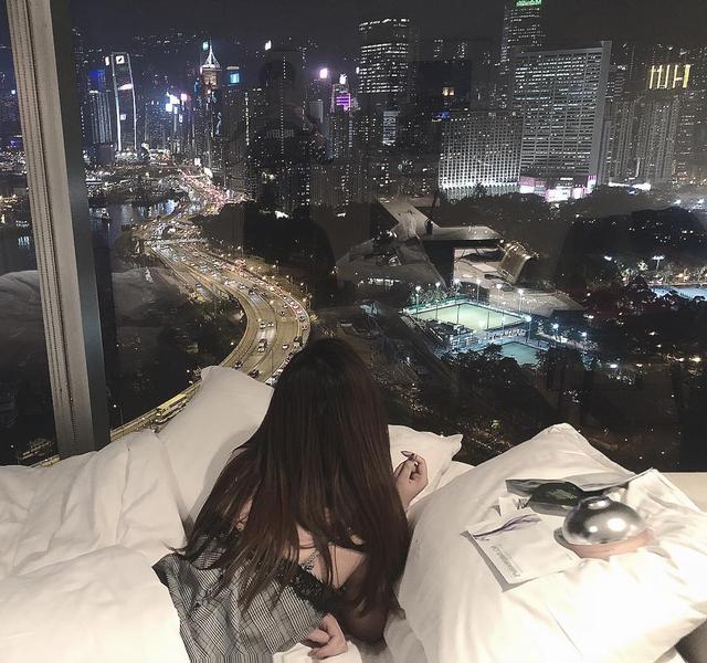 高颜值与性价比并存!千元搞定香港网红酒店,你