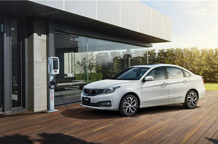 “20-30万紧凑型三厢车“有新的文章更新，请注意查收