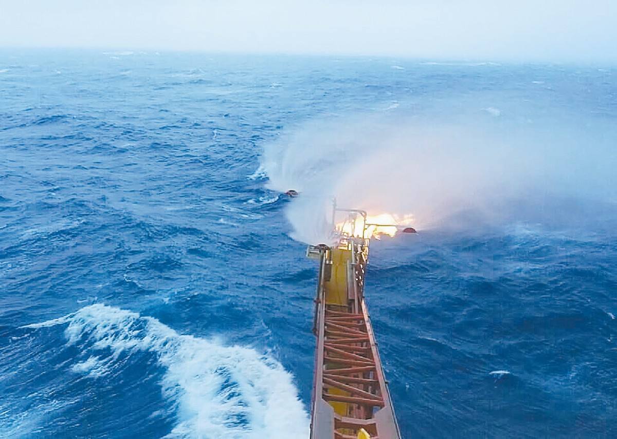 可燃冰全球储量2100万亿立方，够人类用1000年，没人敢大规模开采