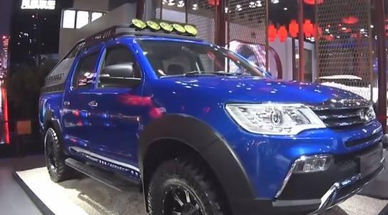 霸气不输福特猛禽的国产车, 车长5米3, 搭1.9T柴油动力, 仅售9万