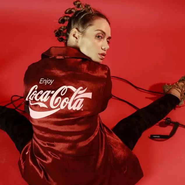 费启鸣说:可口可乐不是用来喝的