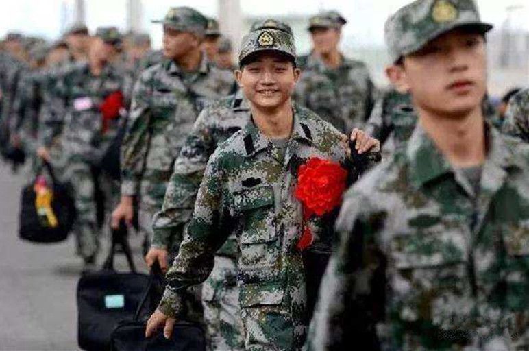 当兵没有前途？看完当兵的三大好处，农民你们还不愿当兵吗？