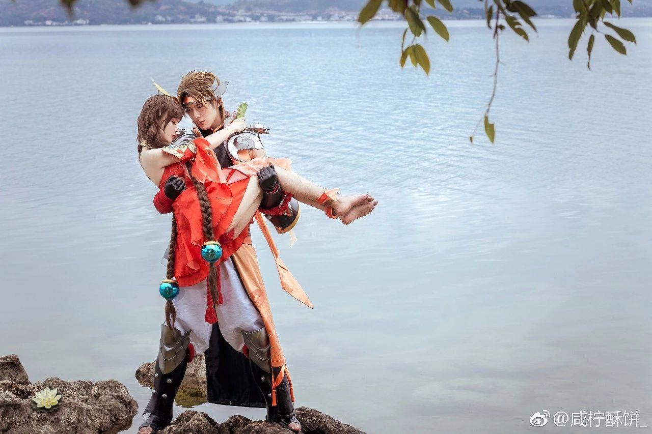王者荣耀: 大乔&孙策cos, 峡谷最甜cp上线, 孙