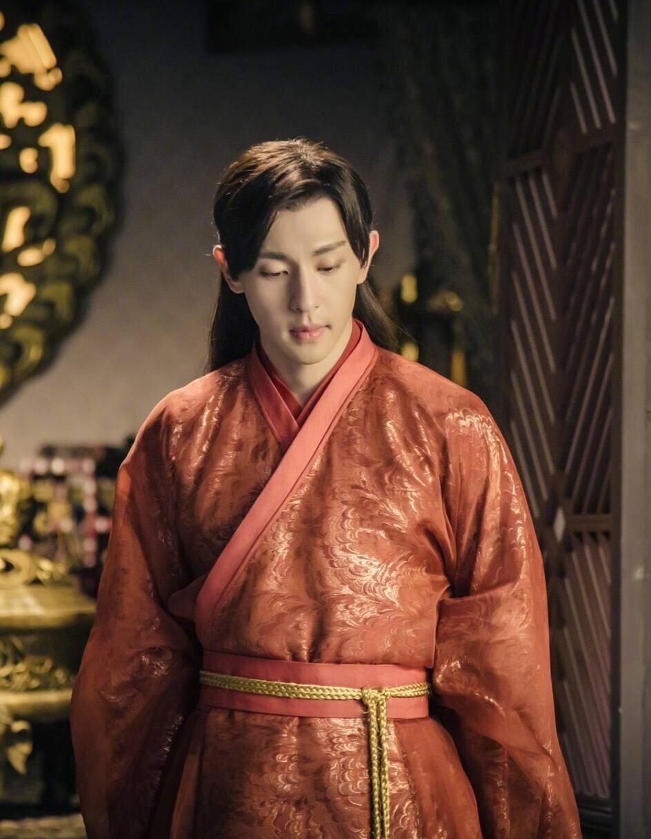 香蜜魔尊上线,锦觅救旭凤险丧命却被穗禾骗功,看润玉被虐太爽了