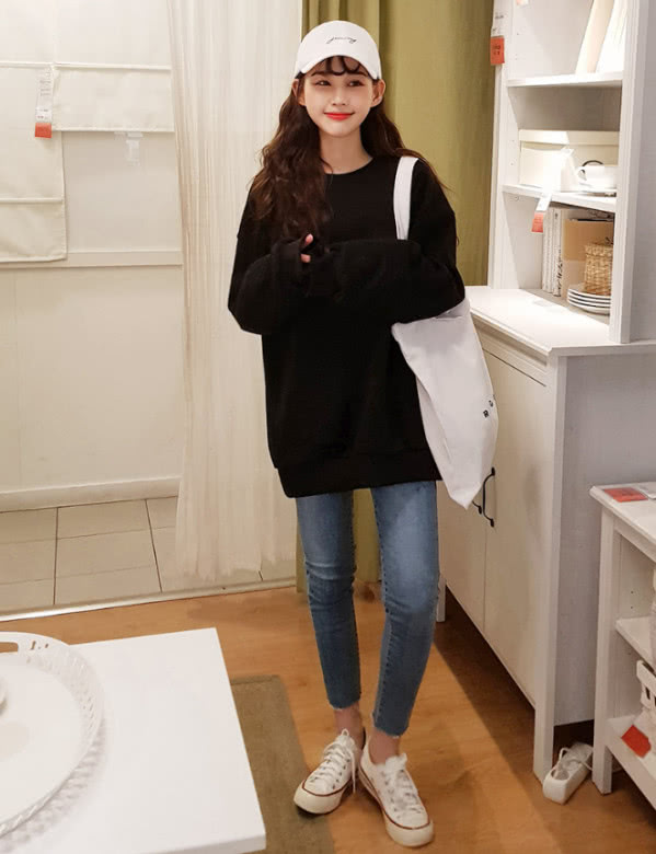 小白鞋怎么保存才不易变形?