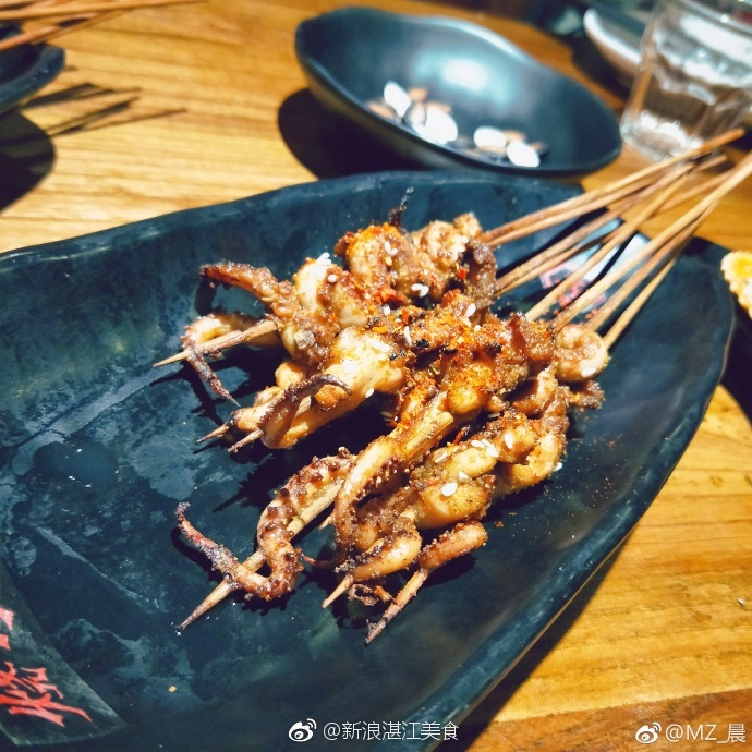 吃夜宵吗?卡路里贼高会胖的那种