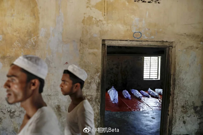 普利策 2018「特写摄影奖」作品:罗兴亚难民逃