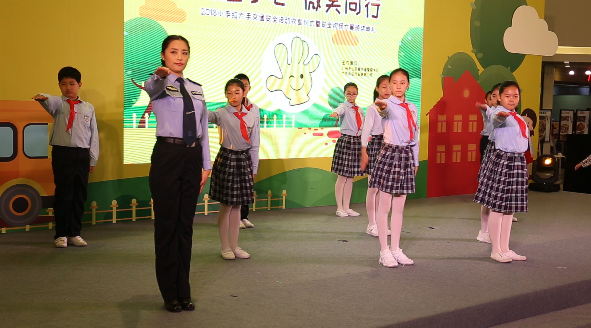 为孩子树立良好的交通安全意识，你做到这几点了吗？