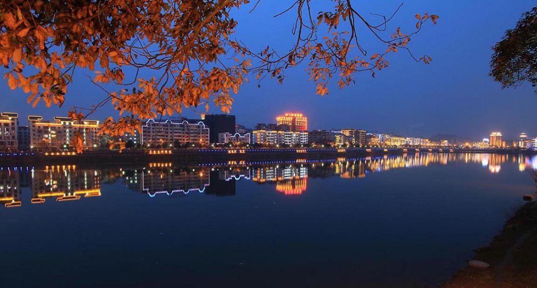 成都若成为了直辖市, 四川省会将会迁到哪座城