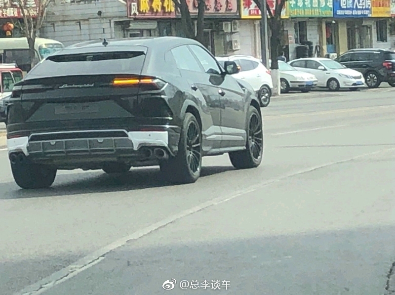 URUS模仿冠道？冠道2016上市，Urus2018上市