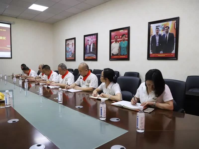 烹饪大师张正雄莅临我院参加小面及创业项目培