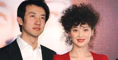 曾被梅婷当场捉奸，李小冉两次为他堕胎，现50岁低调再婚