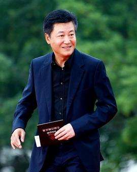 郑爽新剧《青春斗》男主已定,曾因出演赵宝刚