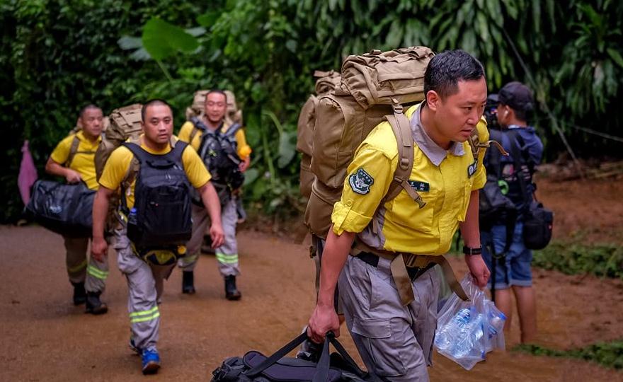泰国失踪少年足球队失联8天,医生:生存希望渺