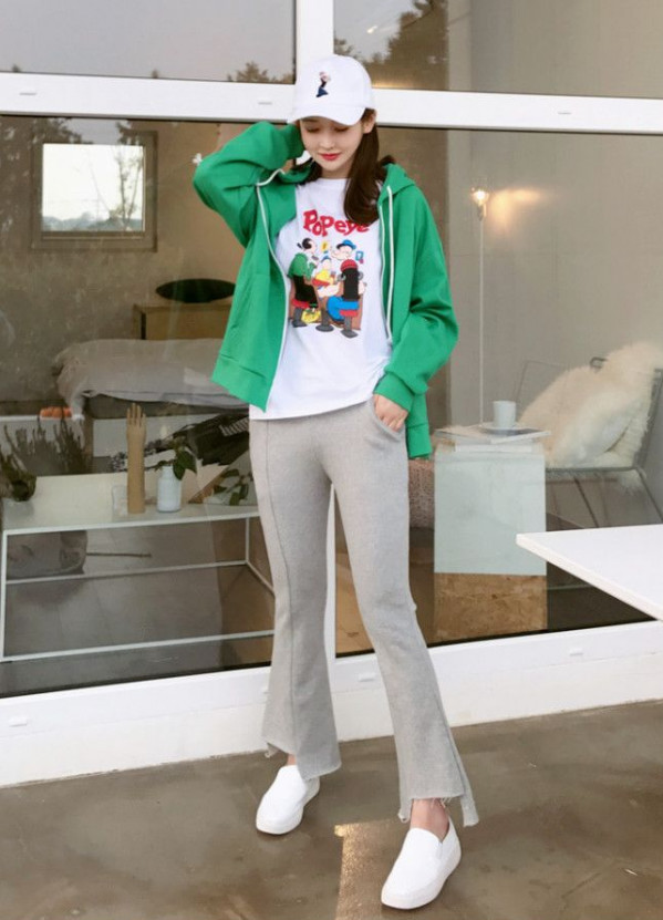 小白鞋怎么保存才不易变形?