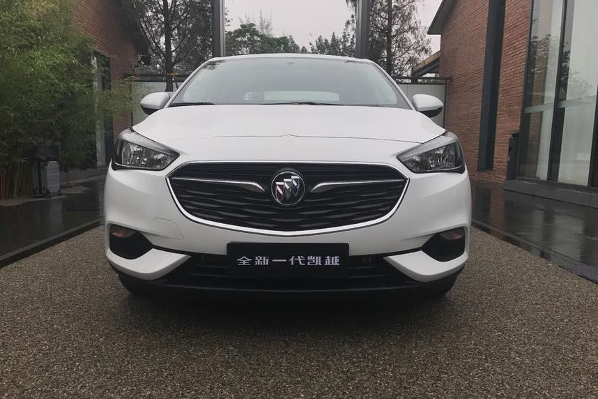 当年比速腾还火的国民神车 起售不到10万块 卡罗拉思域要当心了