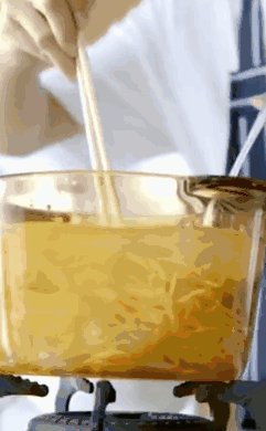 “迷人”的粉丝经济