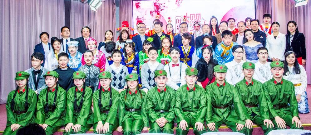 上海甘泉外国语中学举办第19届樱花节,外语名