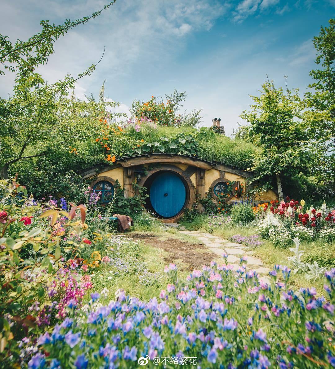 在新西兰一个叫 Matamata 的地方,风景就是下