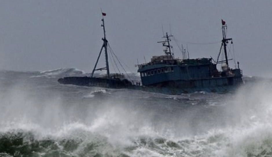 14级台风的威力有多大?1944年的美军的这次事