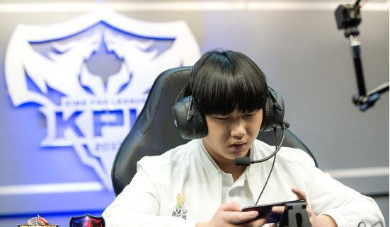 王者荣耀KPL职业选手谁是顶级上单?心目中他