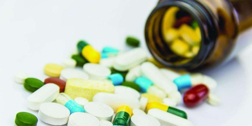 多喝水真的能把尿酸降下来吗?看看医生怎么说