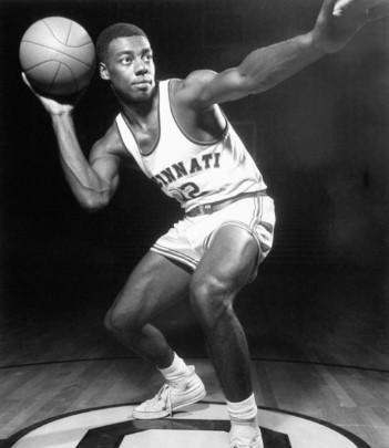 nba2k18发布30队历史最强阵容:大姚入选