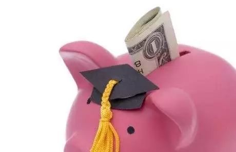 我们把外国留学生当大爷,老外却把中国留学生