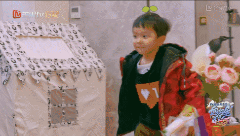 《妈妈是超人》回归,终于知道黄圣依的儿子是啥样了