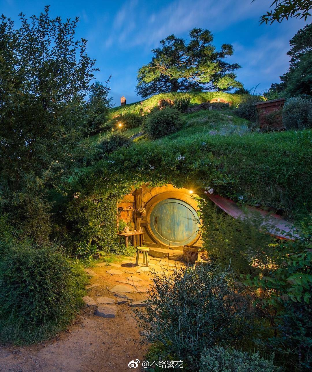 在新西兰一个叫 Matamata 的地方,风景就是下