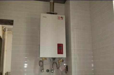 新房是安装电热水器还是燃气热水器? 算了一笔账才知道家里选错了