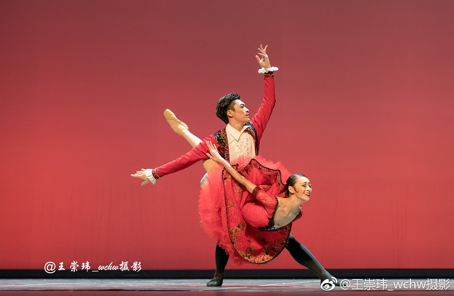 “第六届上海国际芭蕾舞比赛”回顾:“唐