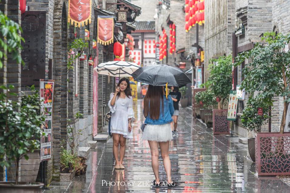 东西巷，它是王城脚下桂林最古老的街巷，更是桂林的宽窄巷子|桂林|宽窄巷子|街巷_新浪新闻