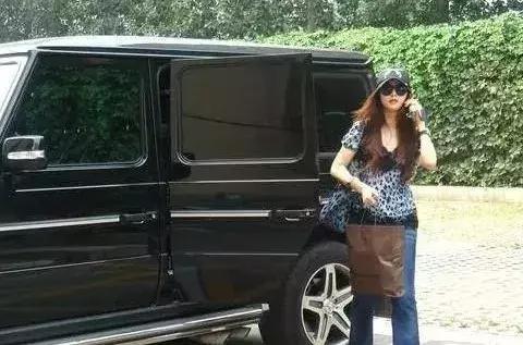 范爷、大黑牛最近比较火！看看他们都有哪些豪车？