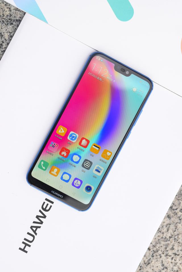 都是千元机 vivo Y85综合体验比小米6X\/华为 n