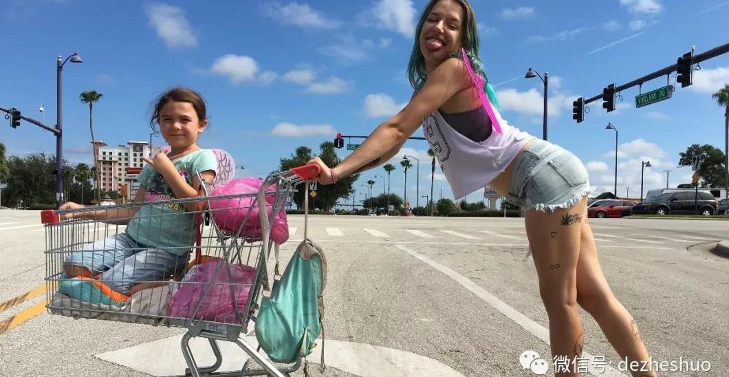 电影说 佛罗里达乐园:梦想的汽车旅馆与现实的