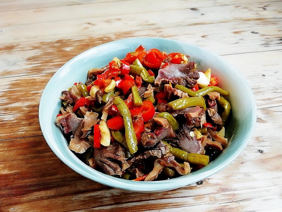 江西人爱吃的4道下饭菜,都不简单,下酒又下饭