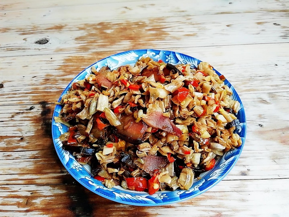 江西人爱吃的4道下饭菜,都不简单,下酒又下饭