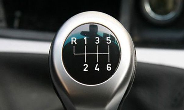 大家都偏爱自动挡?手动挡的这几个优点,自动挡