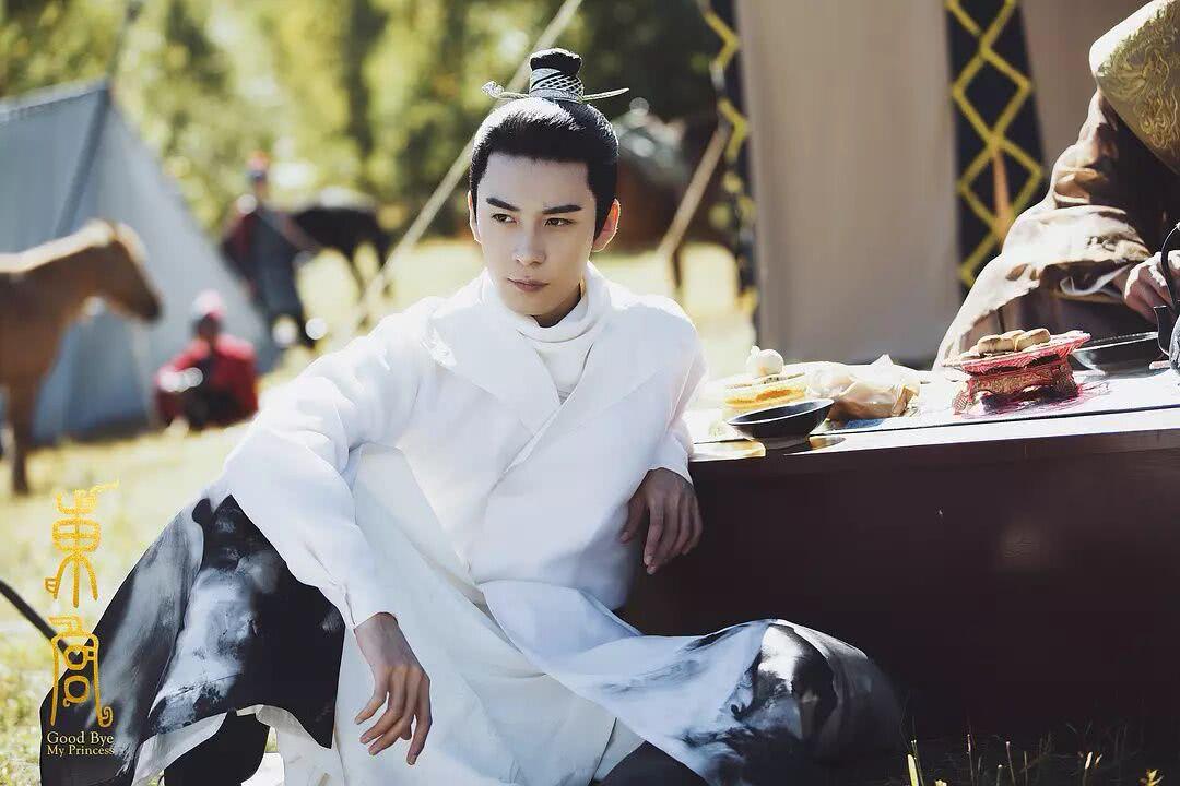 李承鄞一生害的几个女人，小枫不是最惨的，而她是最幸运的