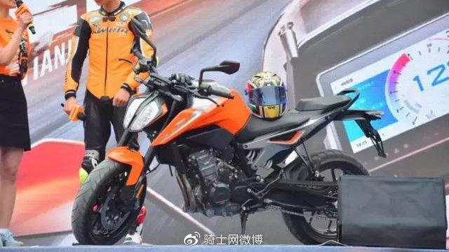 KTM 790 DUKE将会在5月11号公布国内售价，你猜会是多少钱？