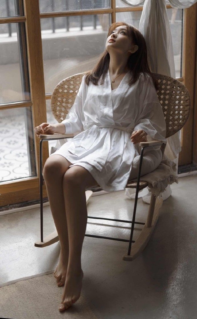 超美极品高颜值外围女酒店约会，安全和品质怎么保障